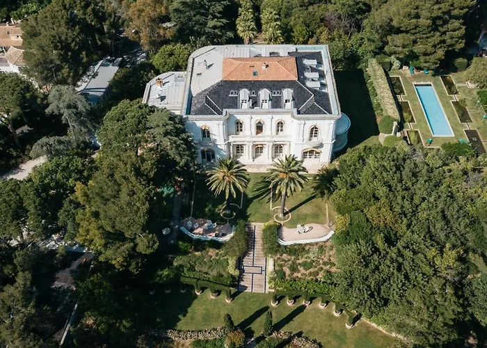 Exclusive Waterfront Villa In Domaine Rocabella - French Riviera